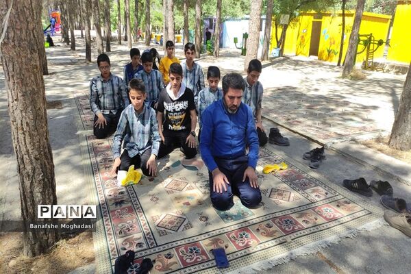 اردوی یک روزه دانش‌آموزان پسر پیشتاز ناحیه چهار