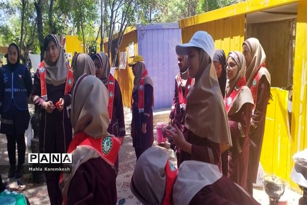 بازدید رئیس سازمان دانش‌آموزی فارس از اردوی تشکیلاتی دانش‌آموزان پیشتاز ناحیه چهار