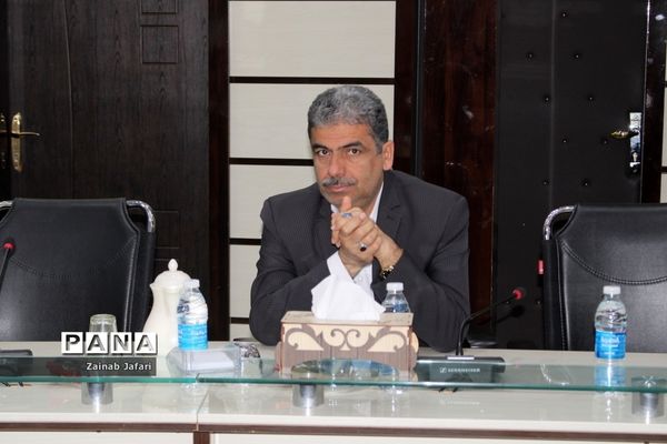 جلسه ستاد ثبت‌نام آموزش و پرورش استان بوشهر