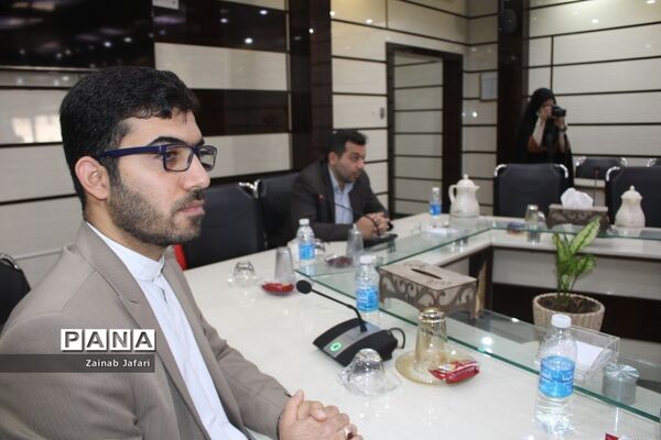 جلسه ستاد ثبت‌نام آموزش و پرورش استان بوشهر