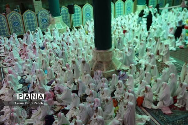جشن تکلیف دانش‌آموزان پایه سوم مدارس شهرک واوان در اسلامشهر