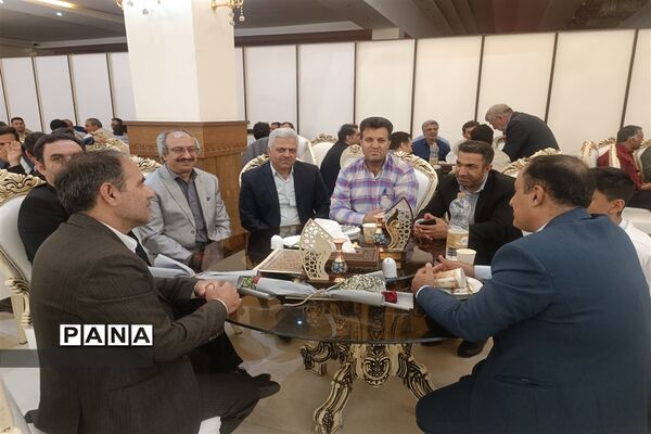 آیین تجلیل از معلمان نمونه شهرستان ملارد