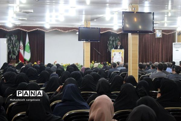 آیین گرامیداشت مقام معلم ساری