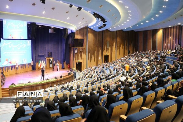 همایش سپاس معلم ویژه معلمان تربیت‌بدنی و مراقبین سلامت شهر مشهد