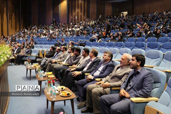 همایش سپاس معلم ویژه معلمان تربیت‌بدنی و مراقبین سلامت شهر مشهد