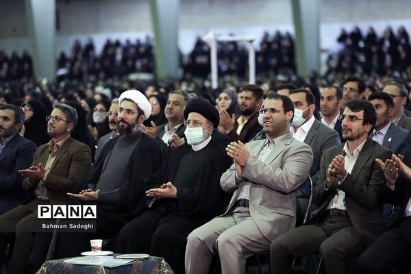 آیین بزرگداشت مقام معلم با حضور رئیس جمهوری