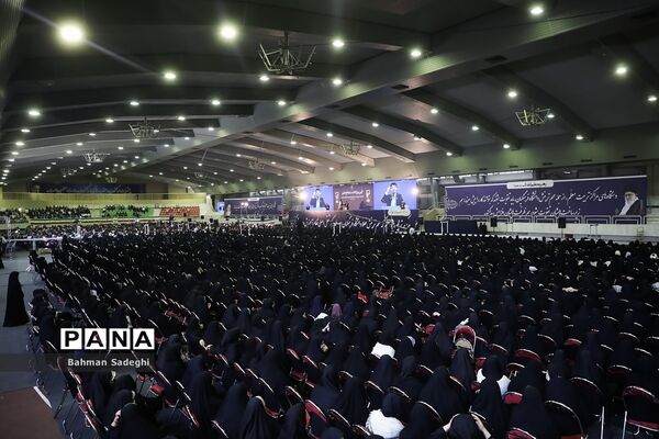 آیین بزرگداشت مقام معلم با حضور رئیس جمهوری