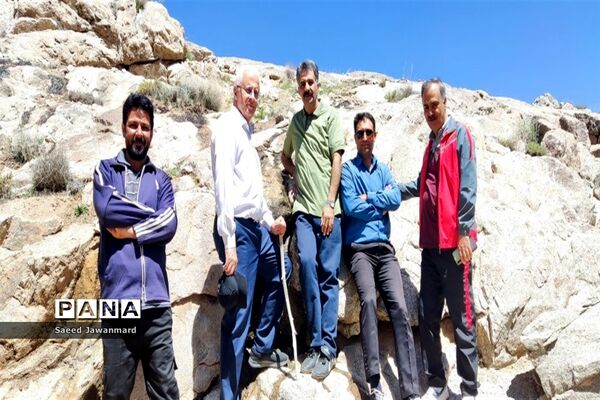 اردوی پسران ورزشکار دبستان پسرانه شهید خرّم نژاد ناحیه یک