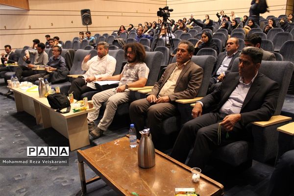 آیین افتتاحیه چهل و یکمین جشنواره دانش‌آموزی فرهنگی و هنری امید فردا (دختران)