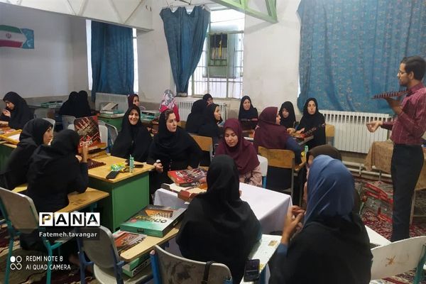 برگزاری کارگاه بازی‌های فکری در مروست