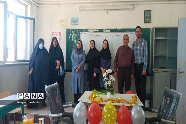 مراسم تجلیل و گرامیداشت مقام معلم در دبستان حافظ بخش جوادآباد