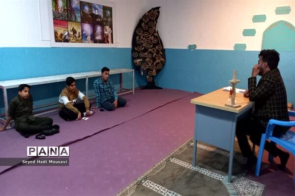 کارگاه توانمند‌سازی دانش‌آموزان برگزیده استانی مسابقات قرآن و عترت ناحیه یک یزد