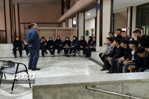 افتتاحیه نمایشگاه توانمندی‌های دانش‌آموزان رشته گرافیک هنرستان امیرکبیر ناحیه یک ساری