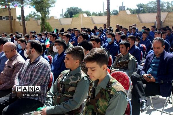 آیین استانی زنگ سپاس معلم در سمنان