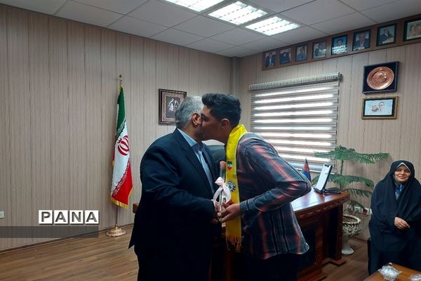 گرامیداشت مقام معلم