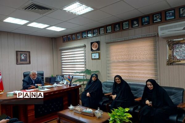 گرامیداشت مقام معلم