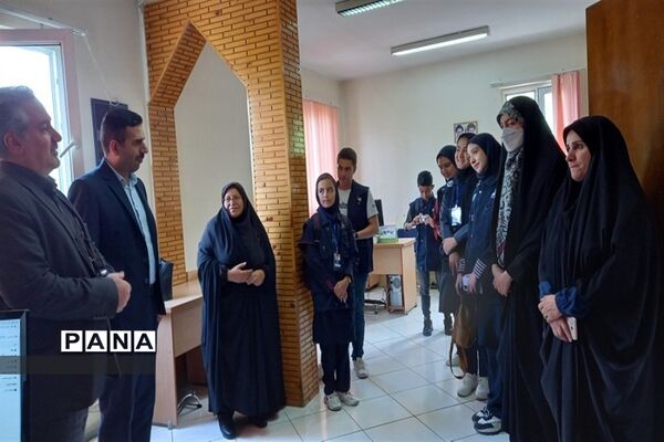 بازدید دانش‌آموزان خبرنگار پانا از خبرگزاری ایرنا