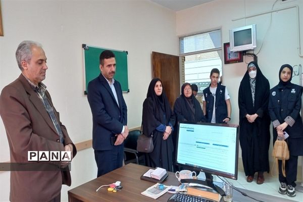 بازدید دانش‌آموزان خبرنگار پانا از خبرگزاری ایرنا