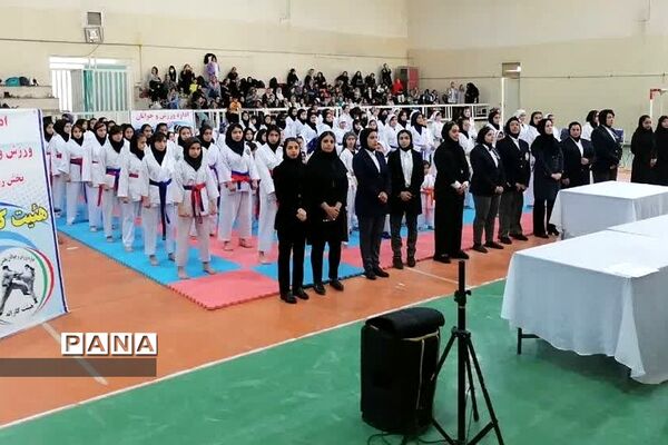 اولین دوره مسابقات کاراته  جام دانش‌آموزی در رودهن