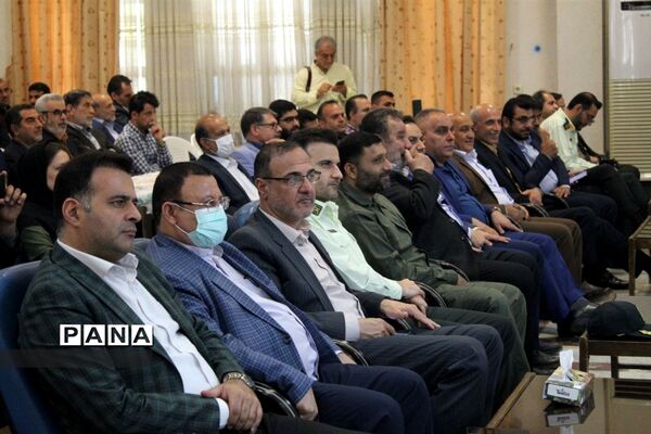 مراسم تجلیل از معلمان نمونه در شهرستان میاندورود