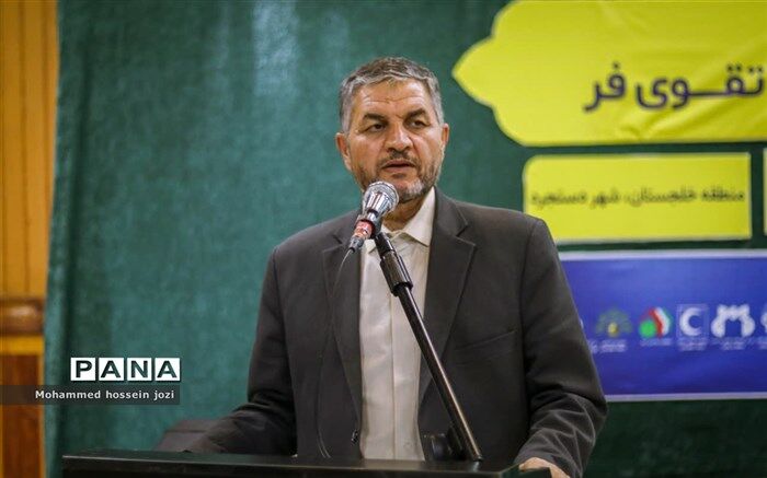 مسابقات قرآنی از راه‌های انس با کلام خدا در دانش‌آموزان است