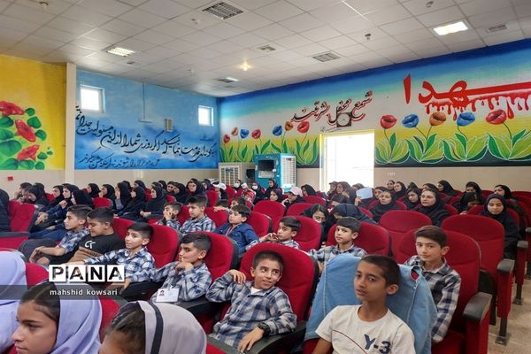 اختتامیه جشنواره سفیران سلامت منطقه کامفیروز