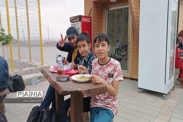 اردوی کوهپیمایی و طبیعت‌گردی دانش‌آموزان پیشتاز ناحیه ۷ مشهد مقدس