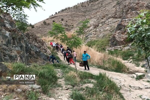 اردوی کوهپیمایی و طبیعت‌گردی دانش‌آموزان پیشتاز ناحیه ۷ مشهد مقدس