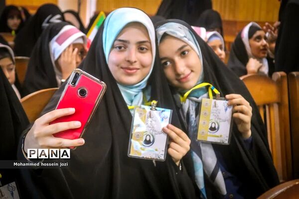 مراسم افتتاحیه مسابقات قرآنی دختران دانش‌آموز استان  قم