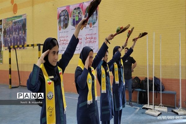 مانور تشکیلاتی سازمان دانش‌آموزی جهرم و اختتامیه المپیاد رویش