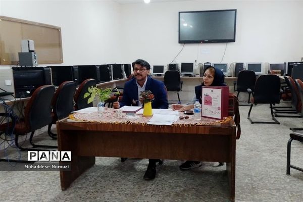 مسابقه استانی شاهنامه‌خوانی مدارس سمپاددراسلامشهر