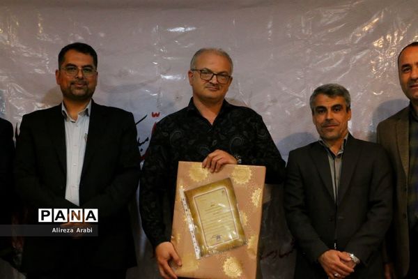 تقدیر از استادان مرکز آموزش عالی کاشمر