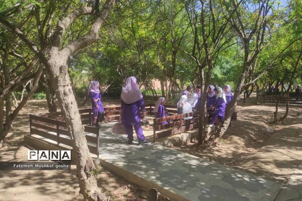 اردوی فرهنگی تفریحی دانش‌آموزان دبستان دخترانه مبعث ناحیه 3 شیراز
