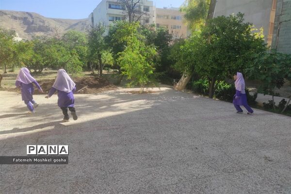 اردوی فرهنگی تفریحی دانش‌آموزان دبستان دخترانه مبعث ناحیه 3 شیراز