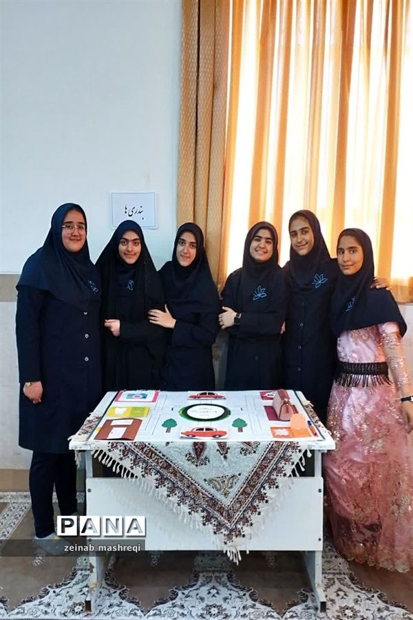 نمایشگاه پویش ایران شناسی، در مدرسه شاهد مسفروش کاشان