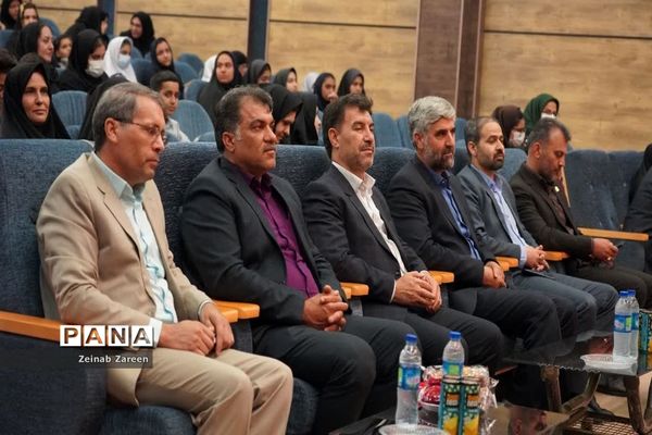 اختتامیه دوازدهمین جشنواره استانی نوجوان سالم در مهریز