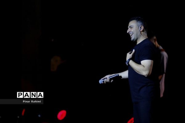 کنسرت علیرضا طلیسچی در تبریز