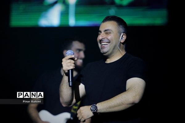 کنسرت علیرضا طلیسچی در تبریز