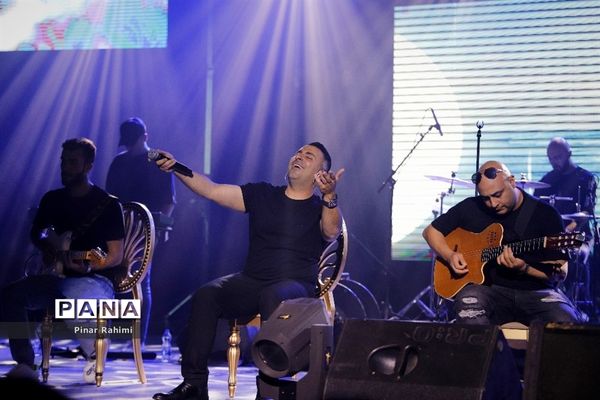 کنسرت علیرضا طلیسچی در تبریز