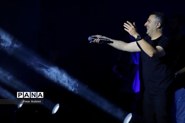 کنسرت علیرضا طلیسچی در تبریز