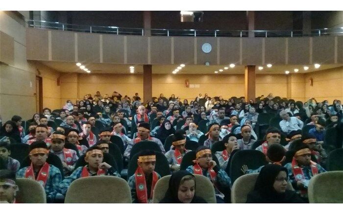برگزاری همایش دانش‌آموزی پسران آفتاب در ناحیه یک شیراز/فیلم