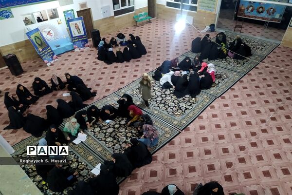 مرحله استانی مسابقات قرآن کریم دختران دانش‌آموز قم در شهر دستجرد