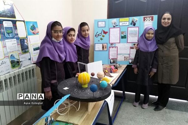 برگزاری نمایشگاه طرح جابربن حیان در دبستان معارف 6 ناحیه 3 شیراز