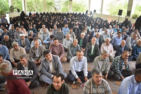 آیین سپاس معلم در بهاباد