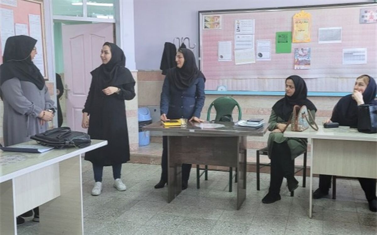 برگزاری کارگاه پیشگیری از خودکشی در دبیرستان طلوع فجر ملارد