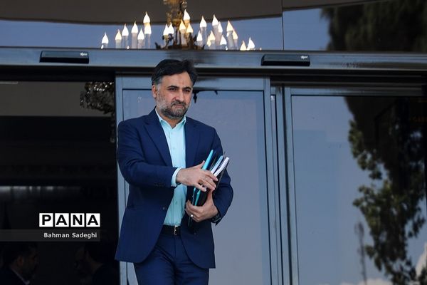 اعضای هیأت دولت در جمع خبرنگاران- ۲۰ اردیبهشت