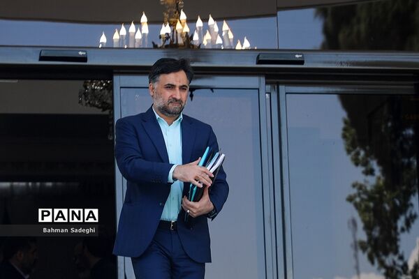 اعضای هیأت دولت در جمع خبرنگاران- ۲۰ اردیبهشت
