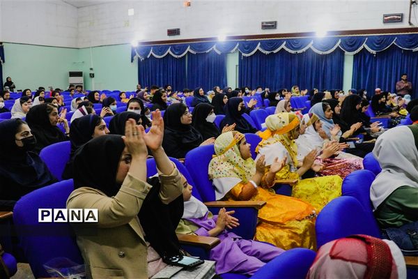 اختتامیه جشنواره سفیران سلامت در شهرستان امیدیه