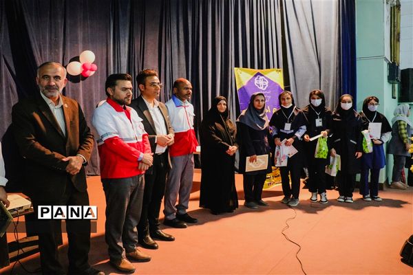 اختتامیه جشنواره سفیران سلامت در شهرستان امیدیه