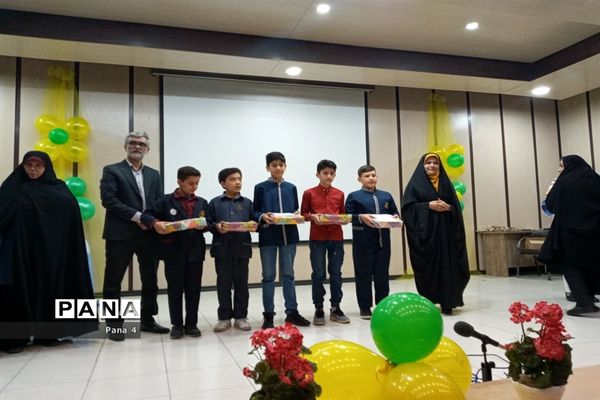 دوازدهمین جشنواره نوجوان سالم و هفتمین جشنواره سفیران سلامت منطقه ۴